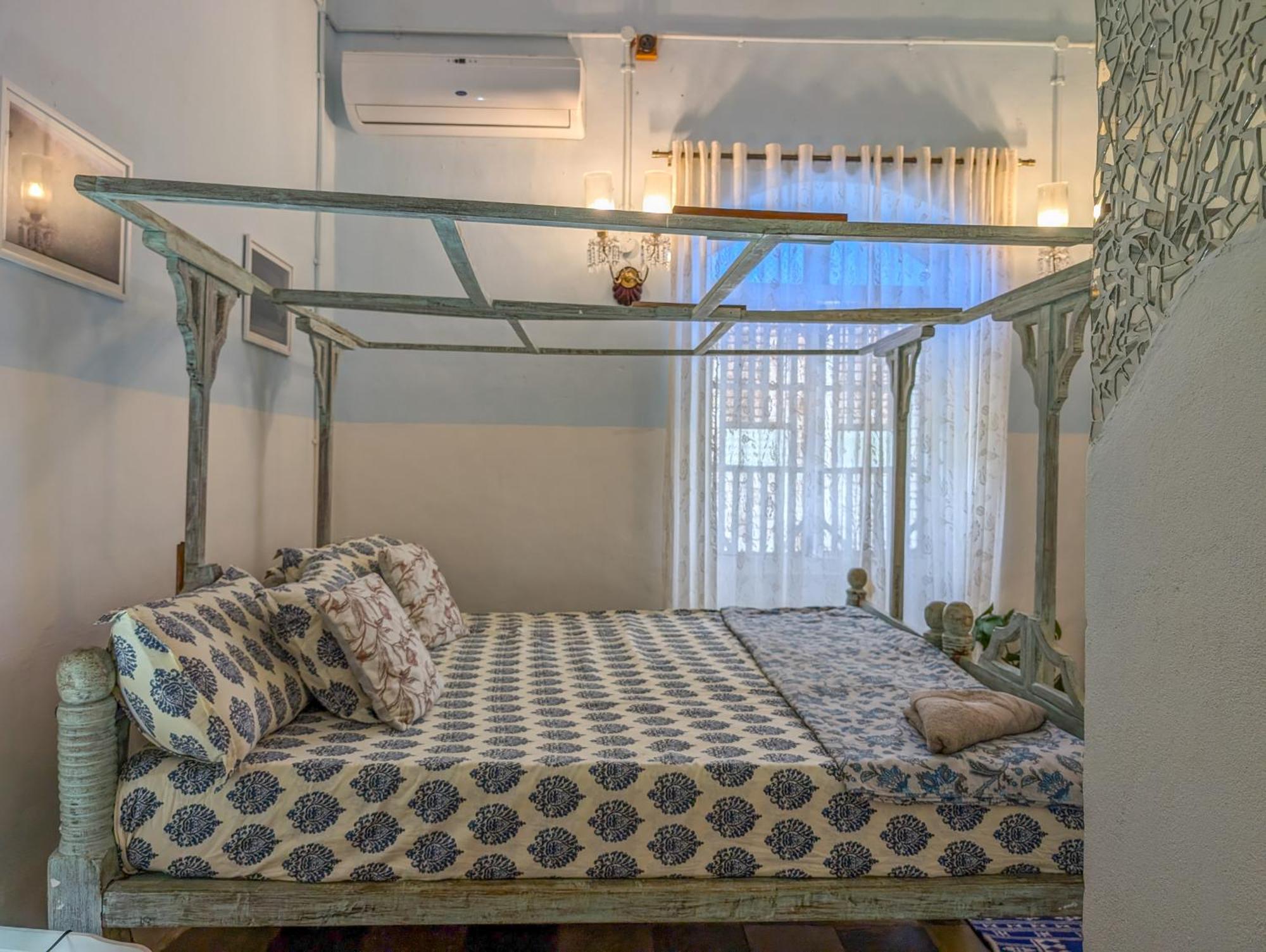 Villa Cavelossim Room photo